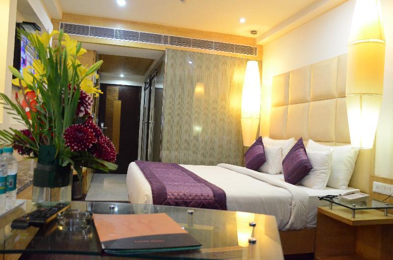 Airport Hotel Grand By Fantasia New Delhi Exterior photo